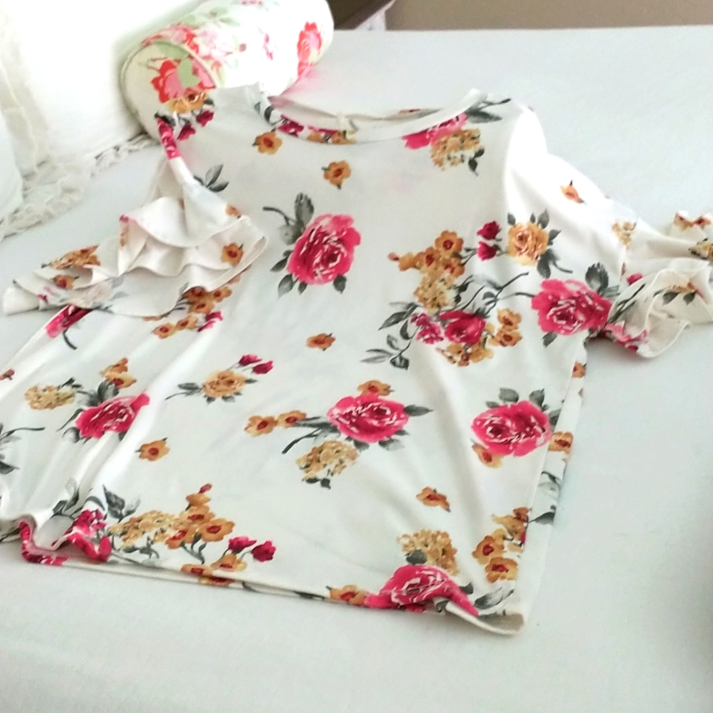 Floral top, stretchy, L/XL, ruffle sleeve